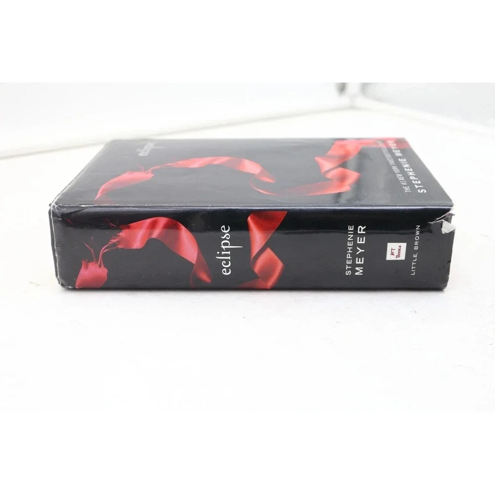 The Twilight Saga: Eclipse 1st Edition Hardcover By Stephenie Meyer 2007 (VG)